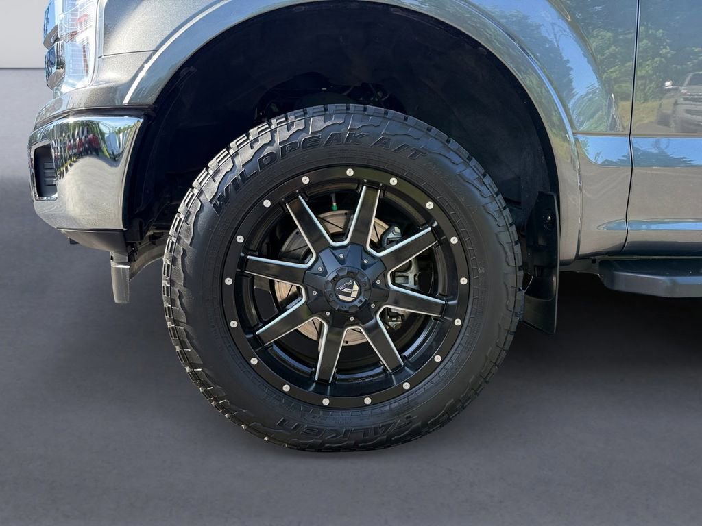 Used 2019 Ford F150 Lariat w/ Equipment Group 502A Luxury AWD/4WD image 10