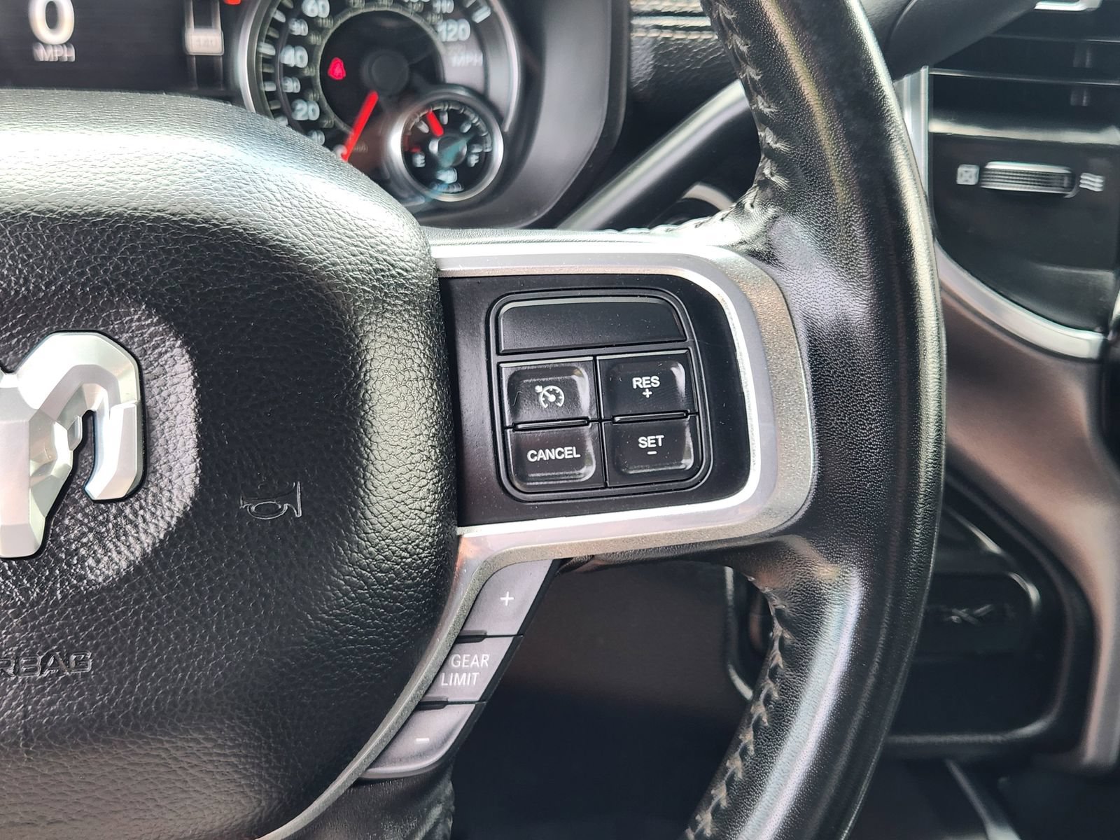 Used 2022 RAM 3500 Laramie w/ Night Edition AWD/4WD image 32