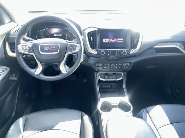 Used 2024 GMC Terrain Denali w/ Black Diamond Edition image 19