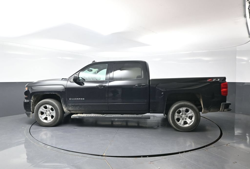 Used 2018 Chevrolet Silverado 1500 LT w/ All Star Edition AWD/4WD image 6