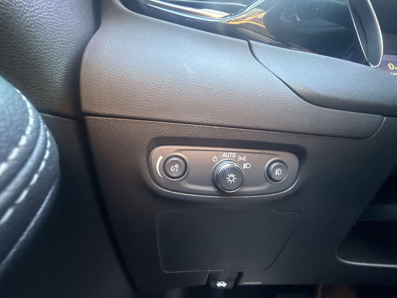 Used 2023 Buick Encore GX Preferred w/ Cold Weather Comfort Package image 23