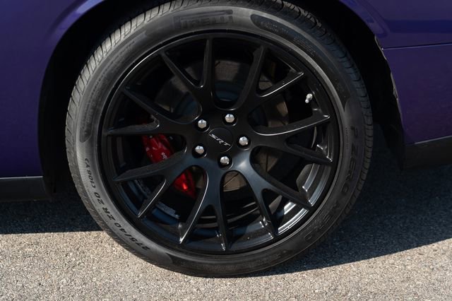 Used 2016 Dodge Challenger SRT Hellcat image 10