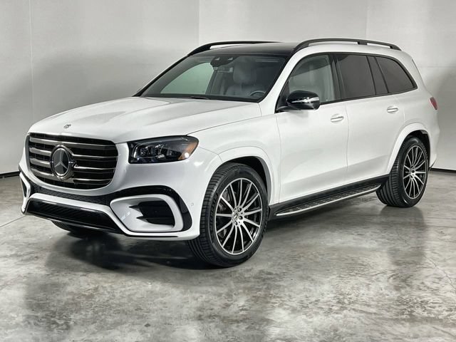 Used 2025 Mercedes-Benz GLS 450 4MATIC image 4
