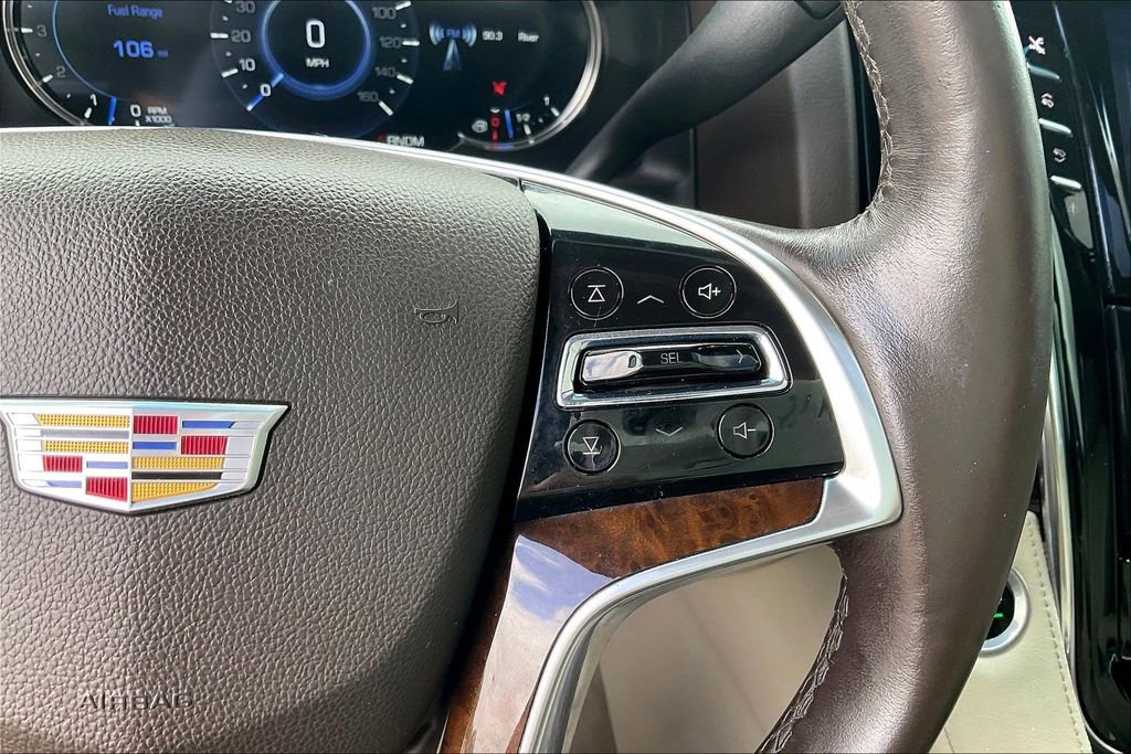 Used 2016 Cadillac Escalade Premium AWD/4WD image 18