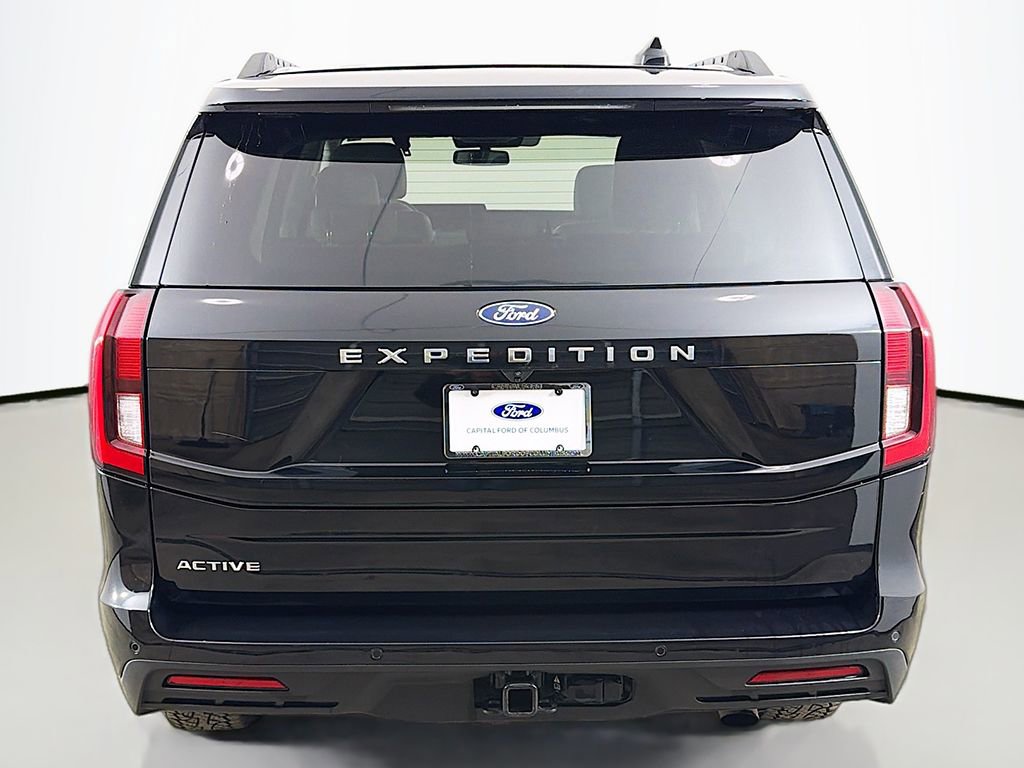 Used 2025 Ford Expedition Active image 13