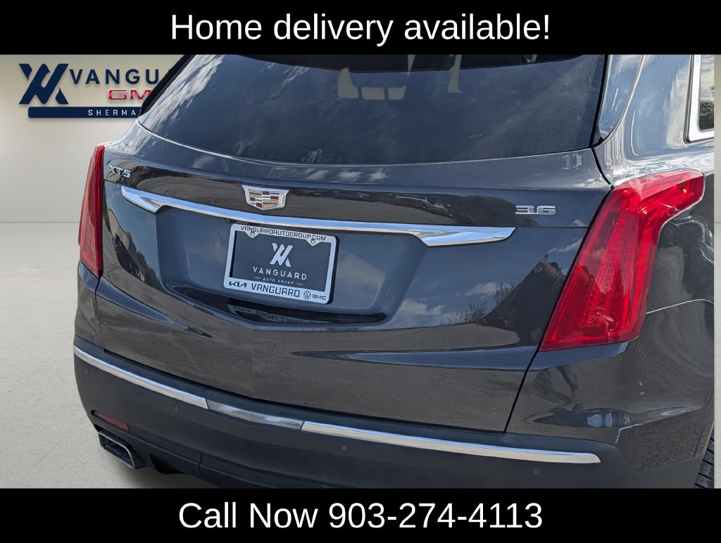 Used 2017 Cadillac XT5 Luxury w/ Driver Awareness Package FWD image 9