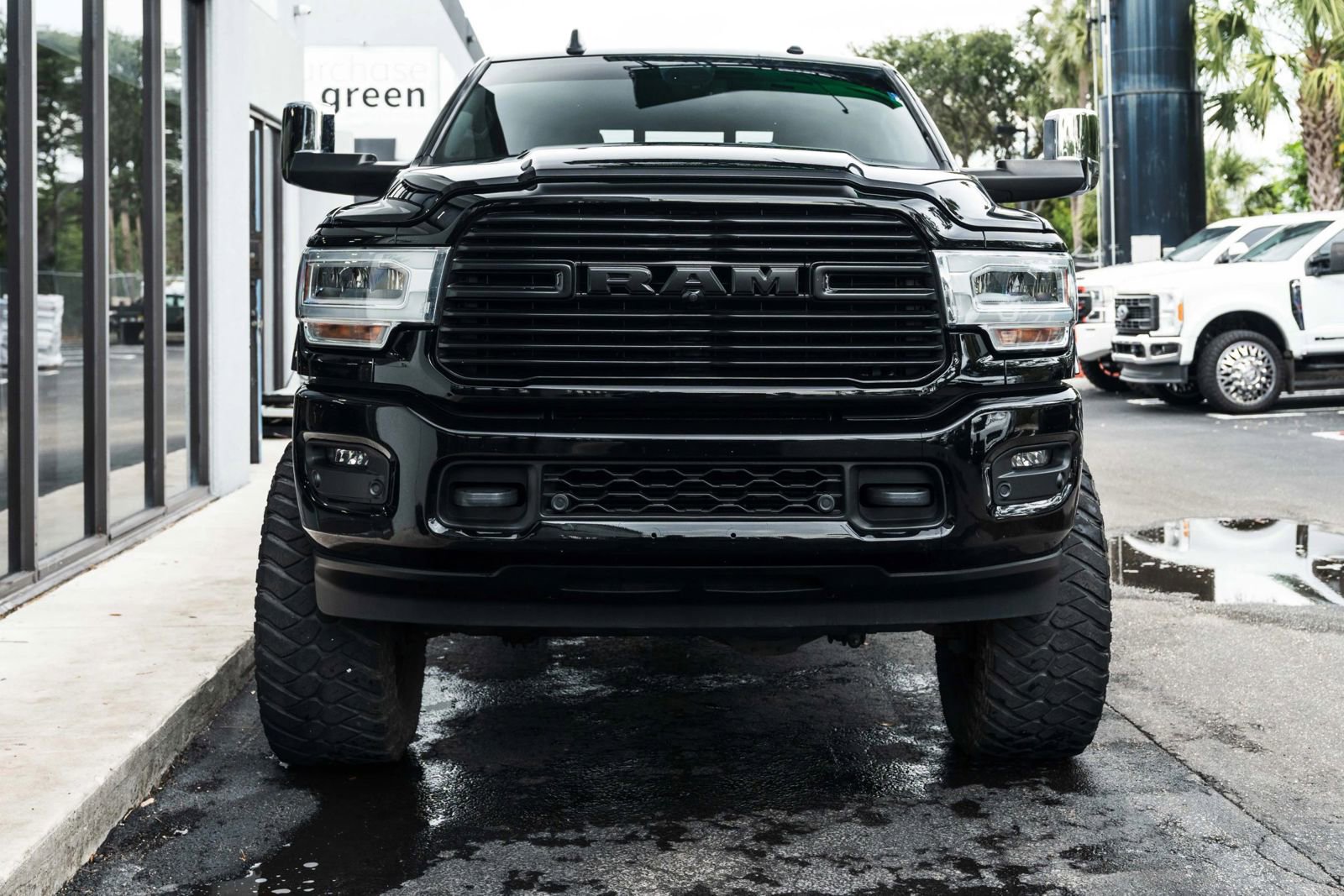 Used 2019 RAM 3500 Laramie image 2