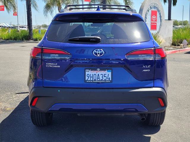Used 2023 Toyota Corolla Cross XLE w/ Convenience Package AWD/4WD image 6