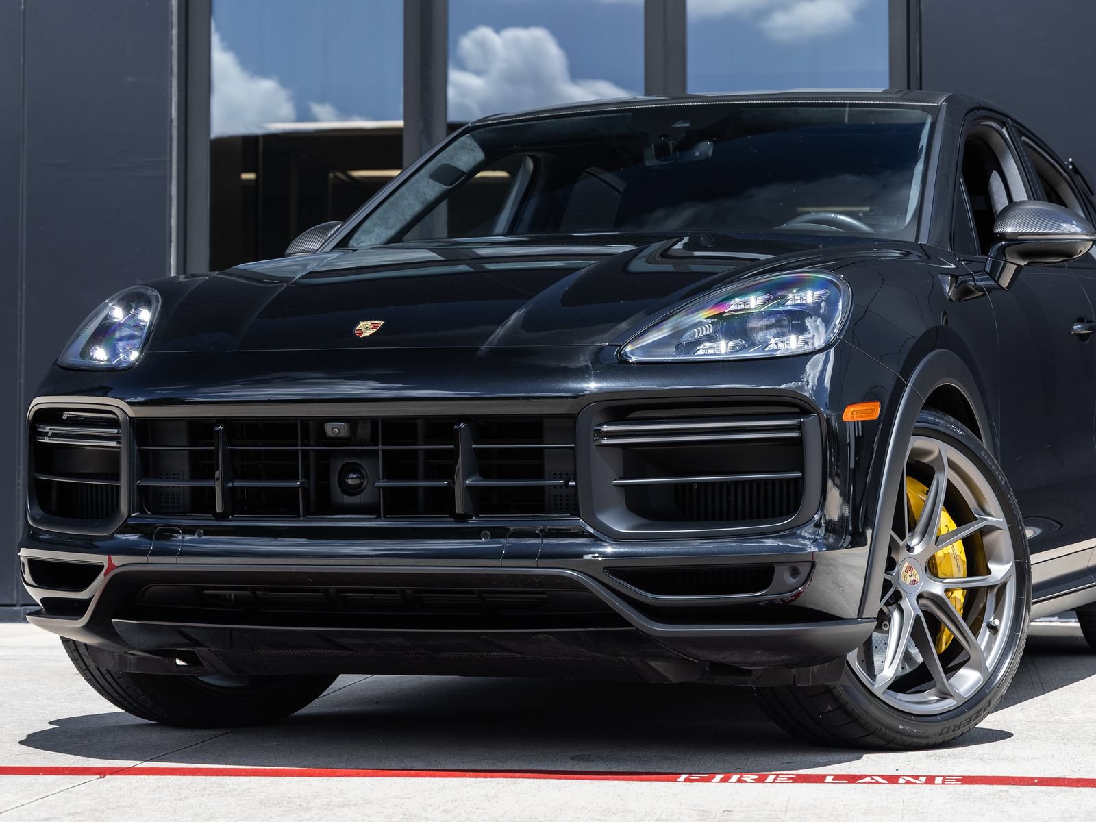 Certified 2023 Porsche Cayenne Turbo GT AWD/4WD image 7