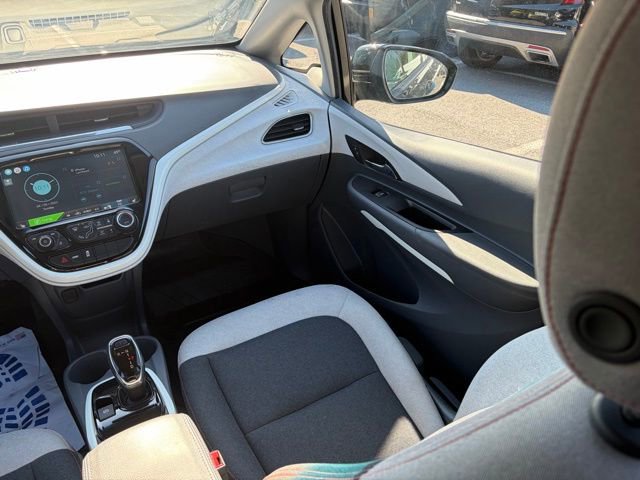 Used 2020 Chevrolet Bolt LT image 31