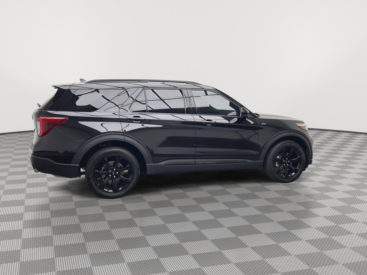 Used 2024 Ford Explorer ST-Line w/ Class IV Trailer Tow Package AWD/4WD image 46