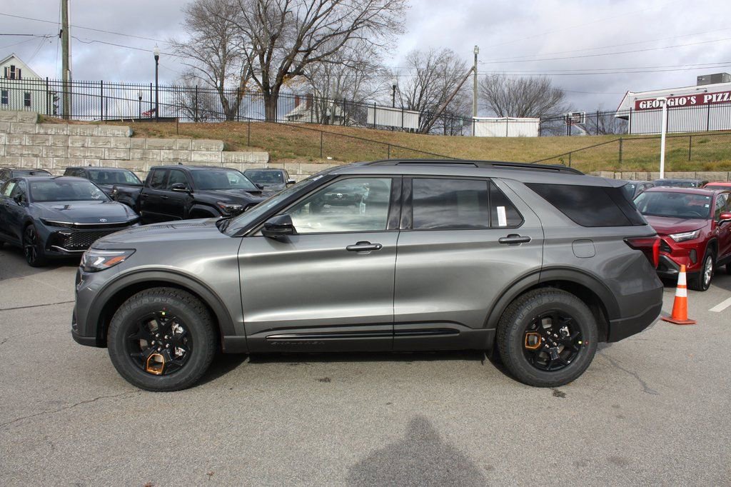 New 2026 Ford Explorer Tremor w/ Tremor Convenience Package image 2
