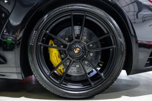 Used 2024 Porsche 911 Targa 4 GTS image 34