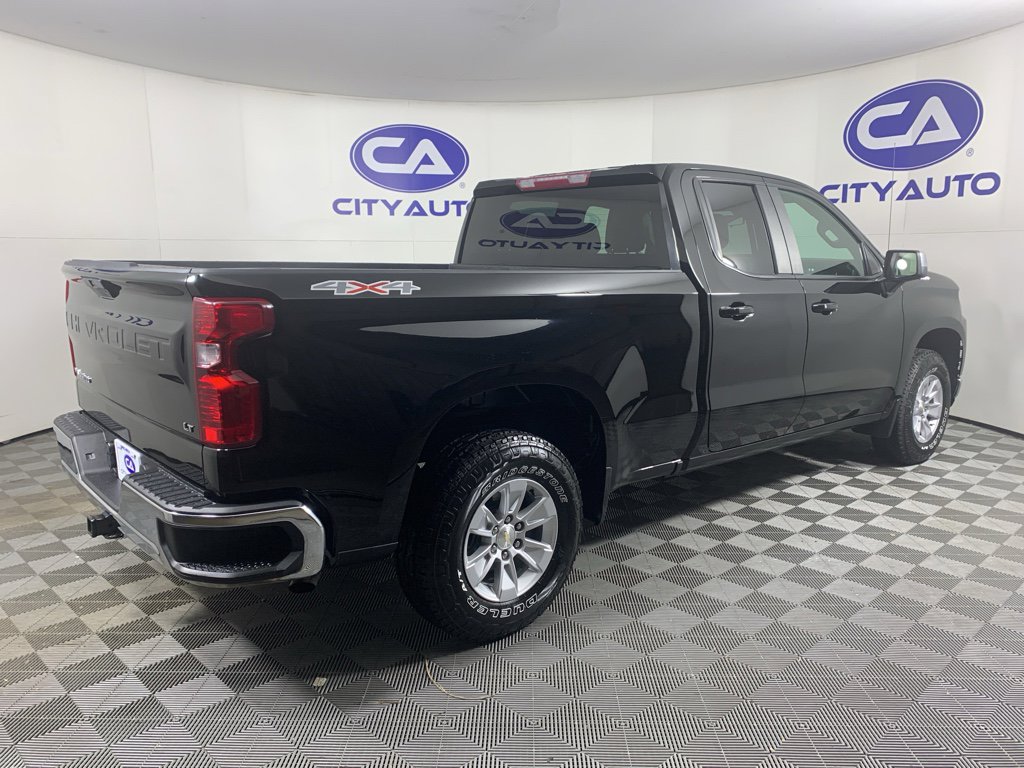 Used 2022 Chevrolet Silverado 1500 LT image 3