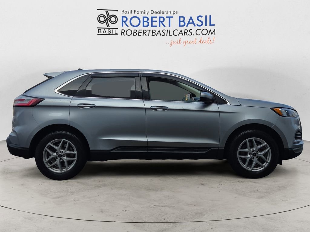 Used 2023 Ford Edge SEL image 6