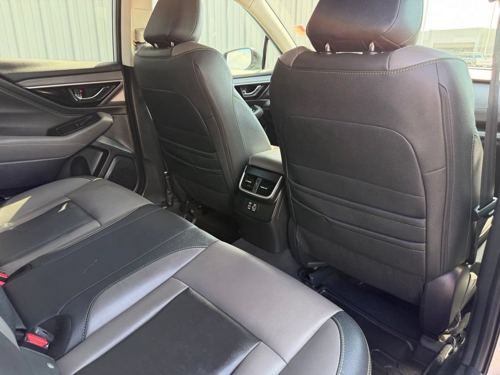 Used 2023 Subaru Outback Onyx Edition AWD/4WD image 31