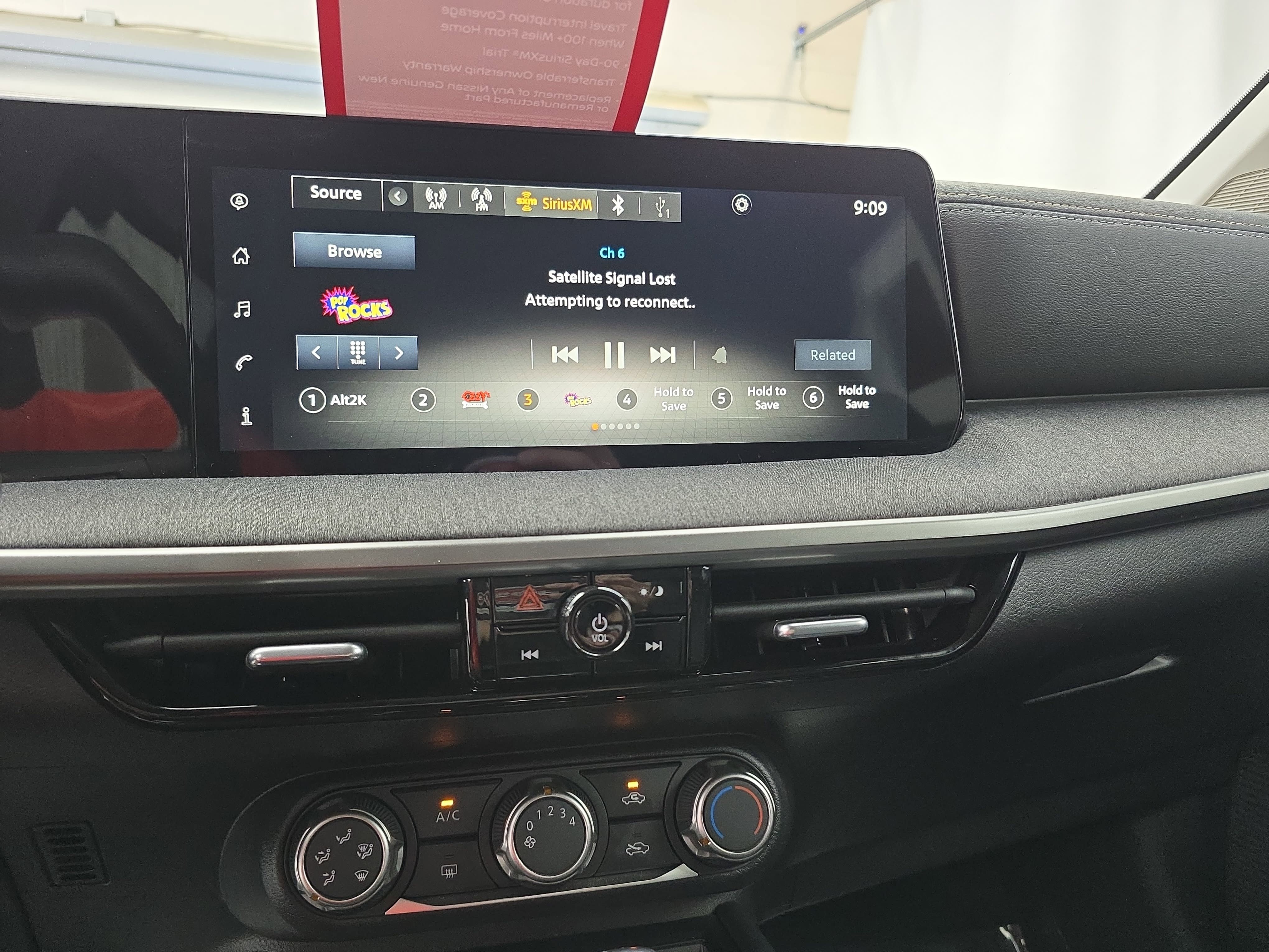 Certified 2025 Nissan Kicks SV image 19