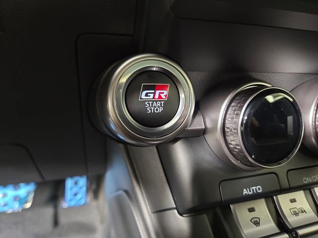 New 2025 Toyota GR86 Premium image 26
