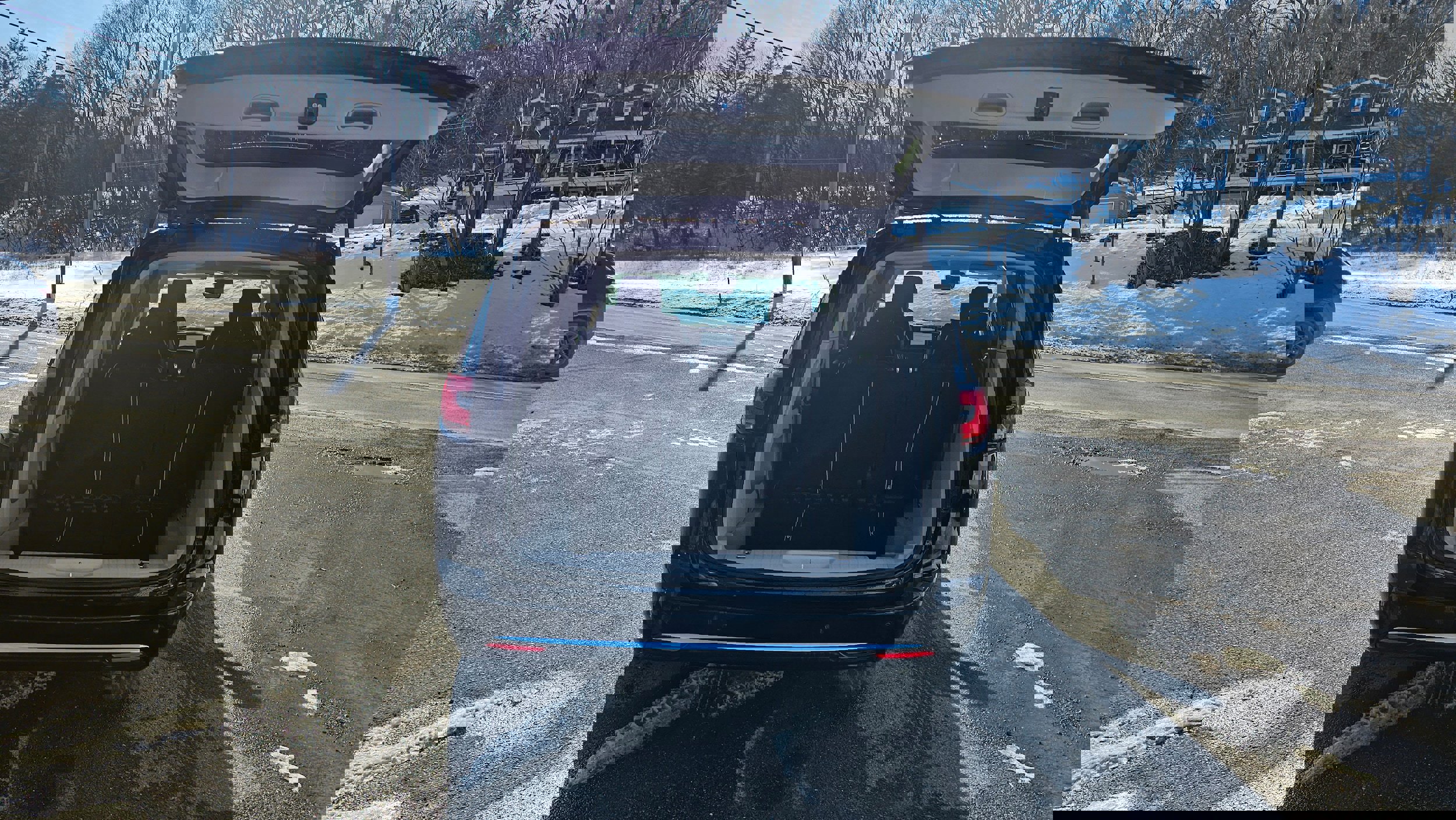 Used 2024 Chrysler Pacifica Touring-L image 19