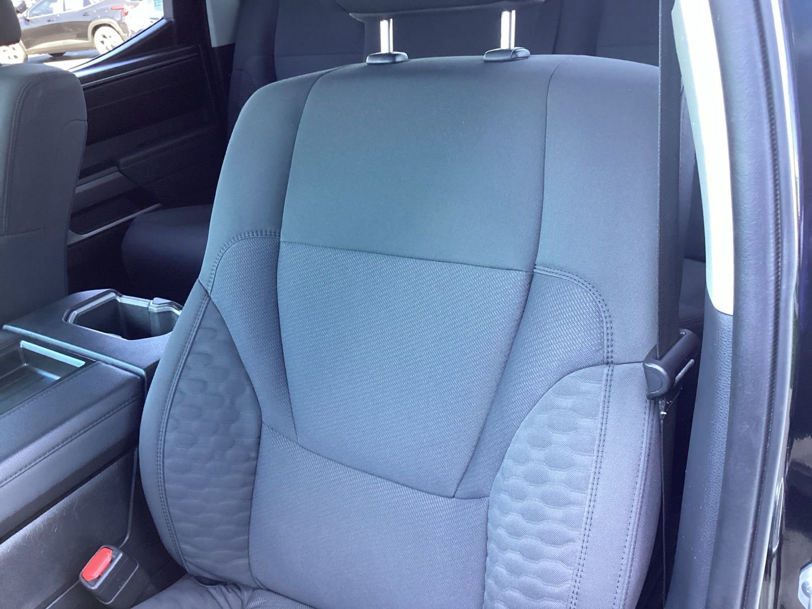 Used 2022 Toyota Tundra SR5 w/ Convenience Package image 12