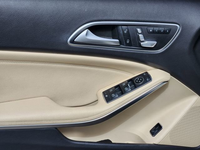 Used 2019 Mercedes-Benz GLA 250 4MATIC image 10