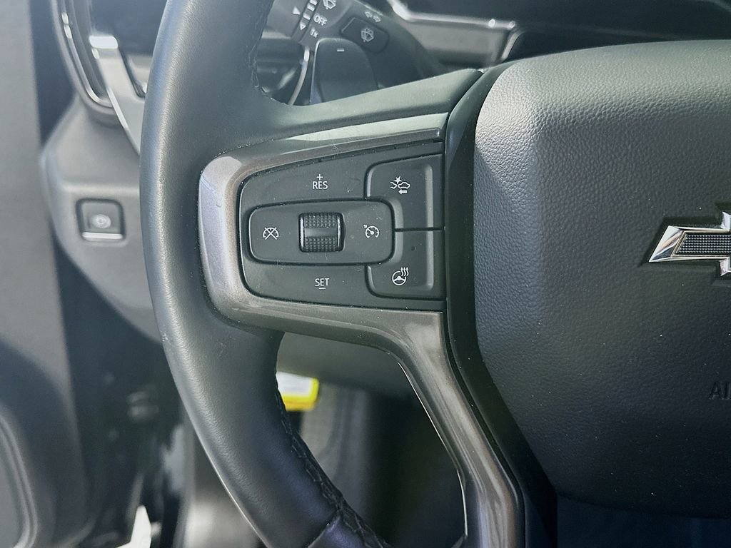 Used 2025 Chevrolet Silverado 1500 ZR2 w/ Technology Package image 26