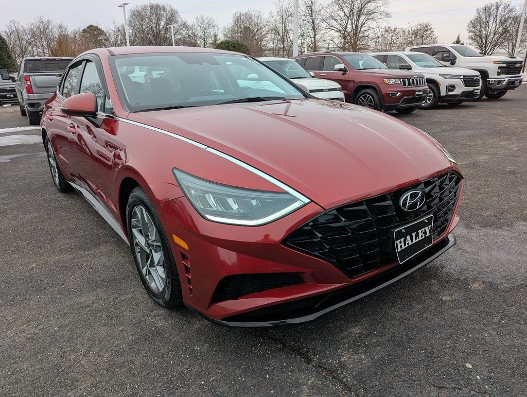 Used 2023 Hyundai Sonata SEL image 2
