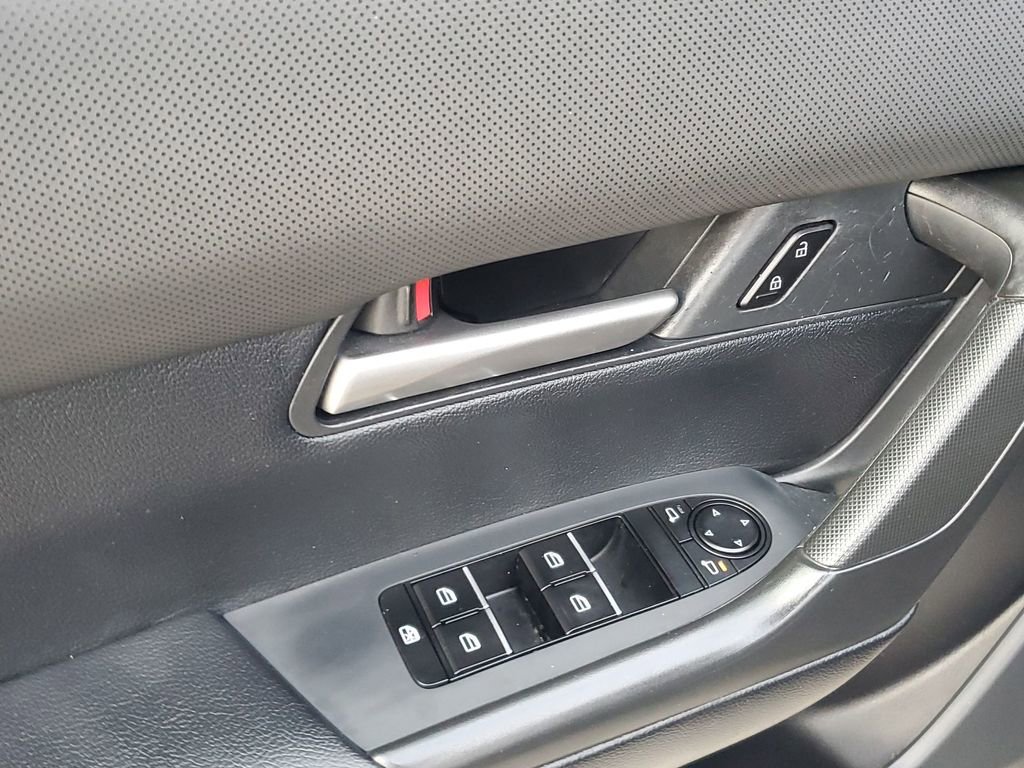 Used 2023 MAZDA CX-50 2.5 S w/ Cargo Package image 47