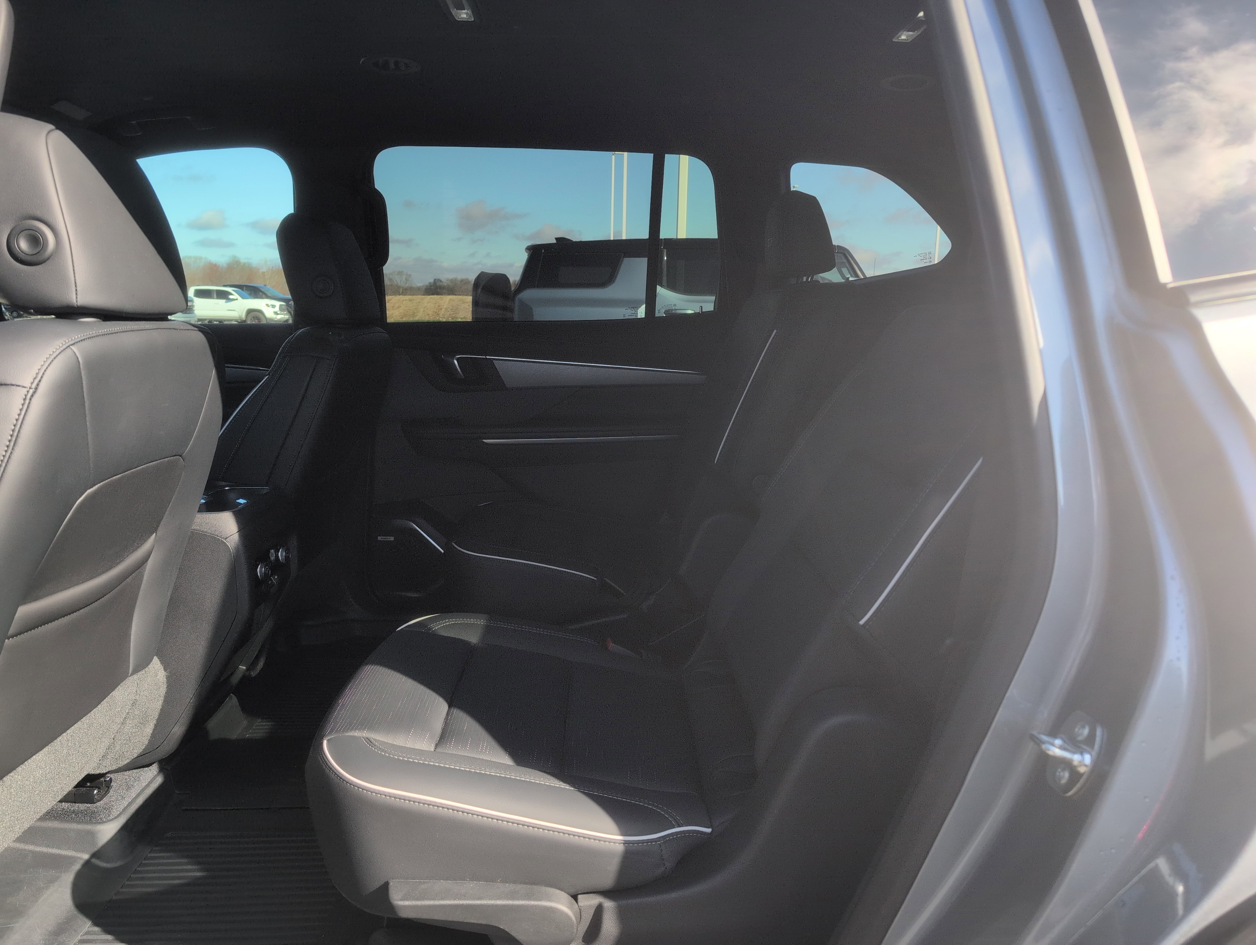 Used 2025 Buick Enclave Sport Touring w/ LPO, Floor Liner Package image 31