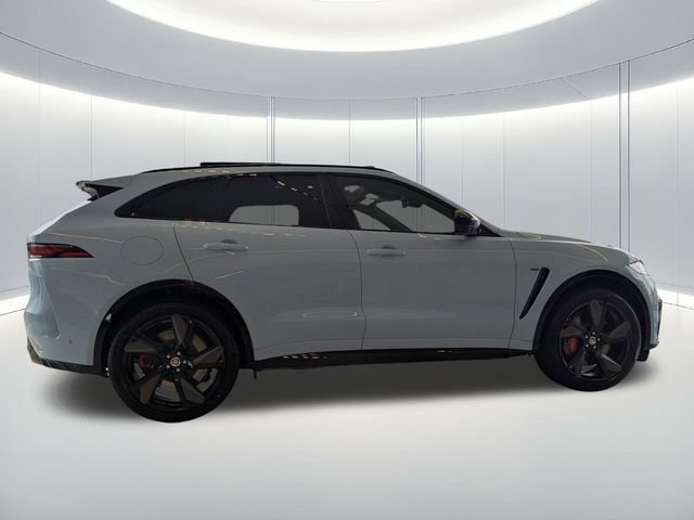 New 2026 Jaguar F-PACE SVR AWD/4WD image 4