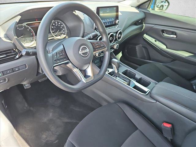 Used 2024 Nissan Sentra SV FWD image 11