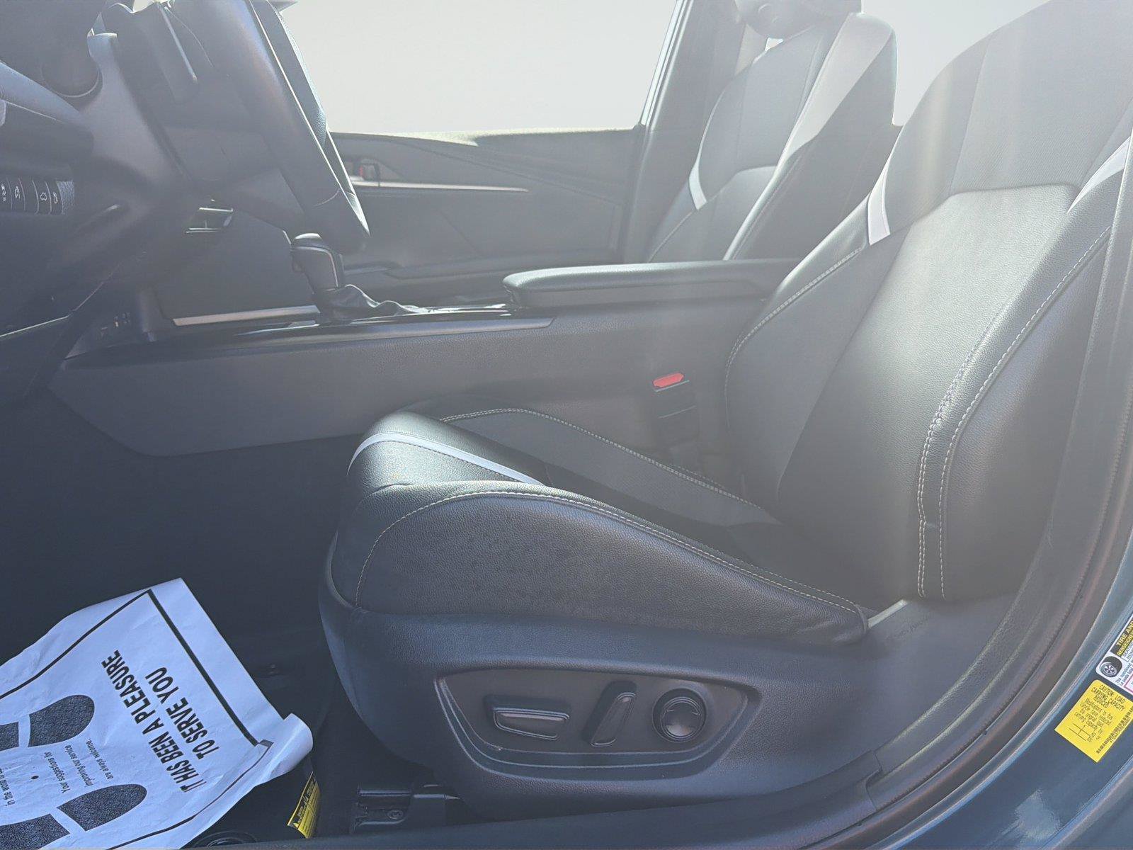 Used 2025 Toyota Camry SE FWD image 22