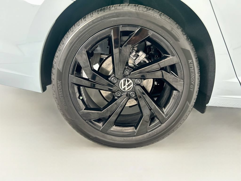 New 2027 Volkswagen Jetta SE FWD image 31