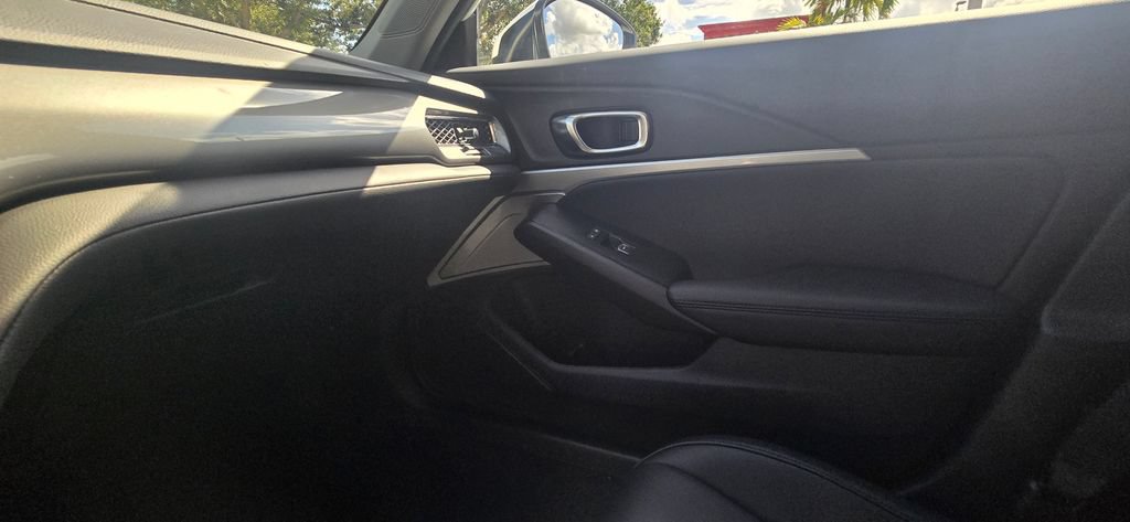 Certified 2026 Acura Integra FWD image 31