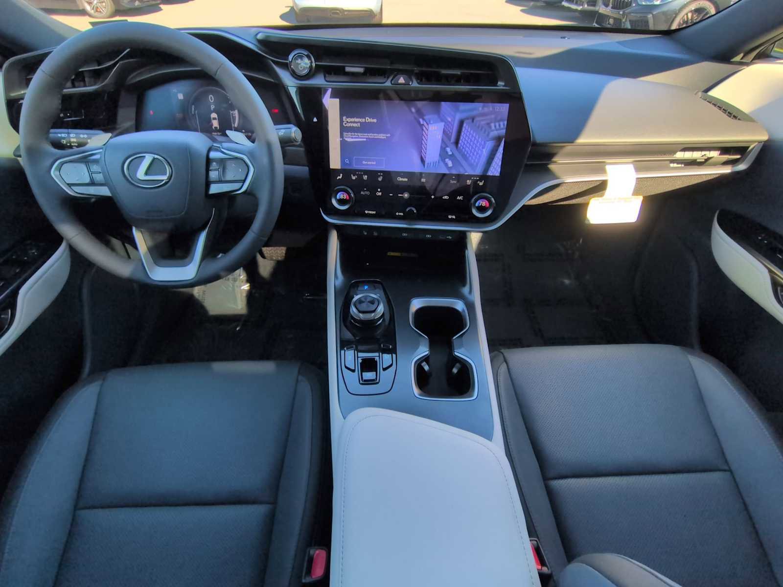 Used 2024 Lexus RZ 450e Premium image 16