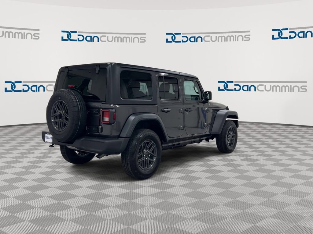 Used 2025 Jeep Wrangler Unlimited Sport AWD/4WD image 8