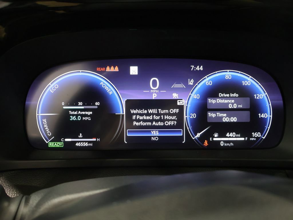 Used 2024 Toyota Crown Limited image 40