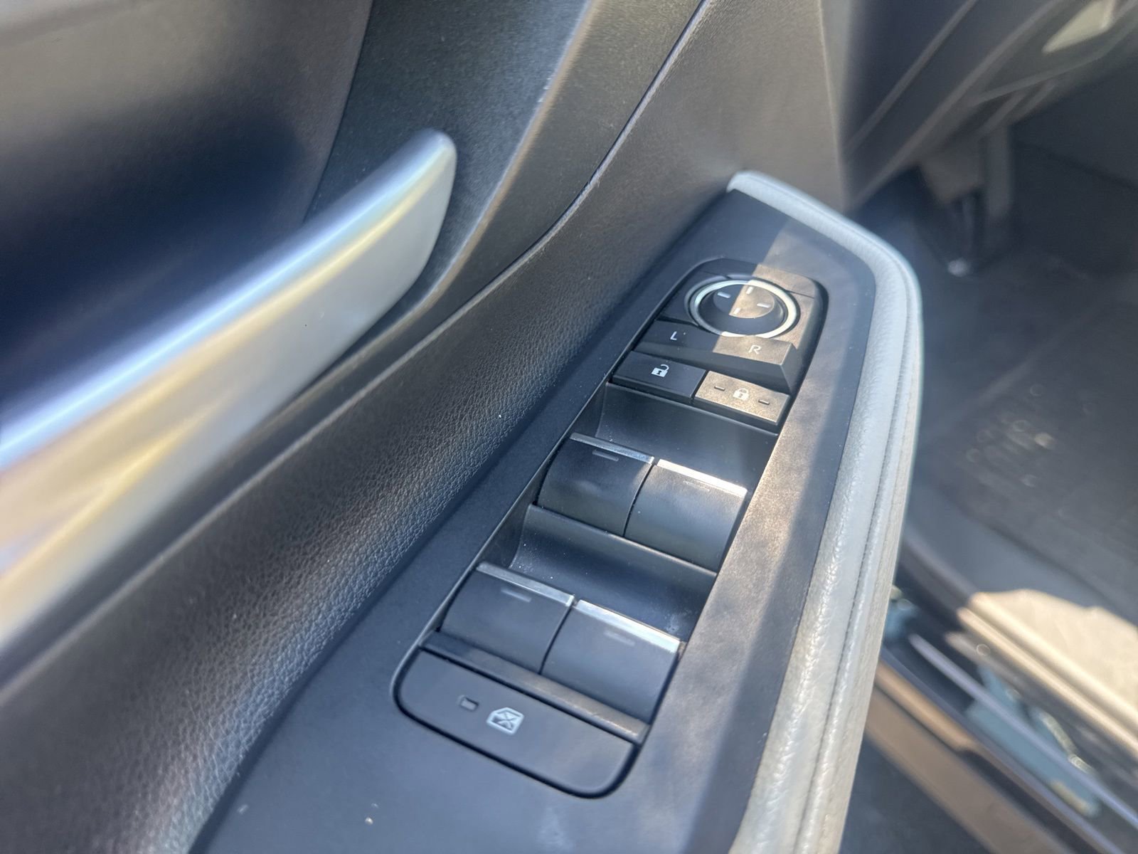 Used 2024 Toyota Grand Highlander AWD image 8