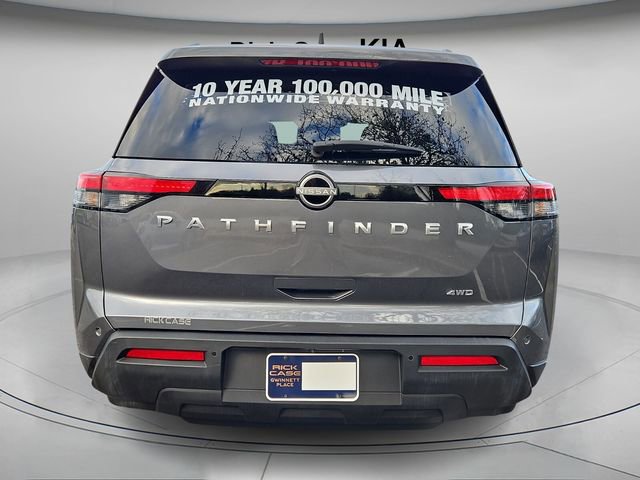 Used 2025 Nissan Pathfinder SV image 6