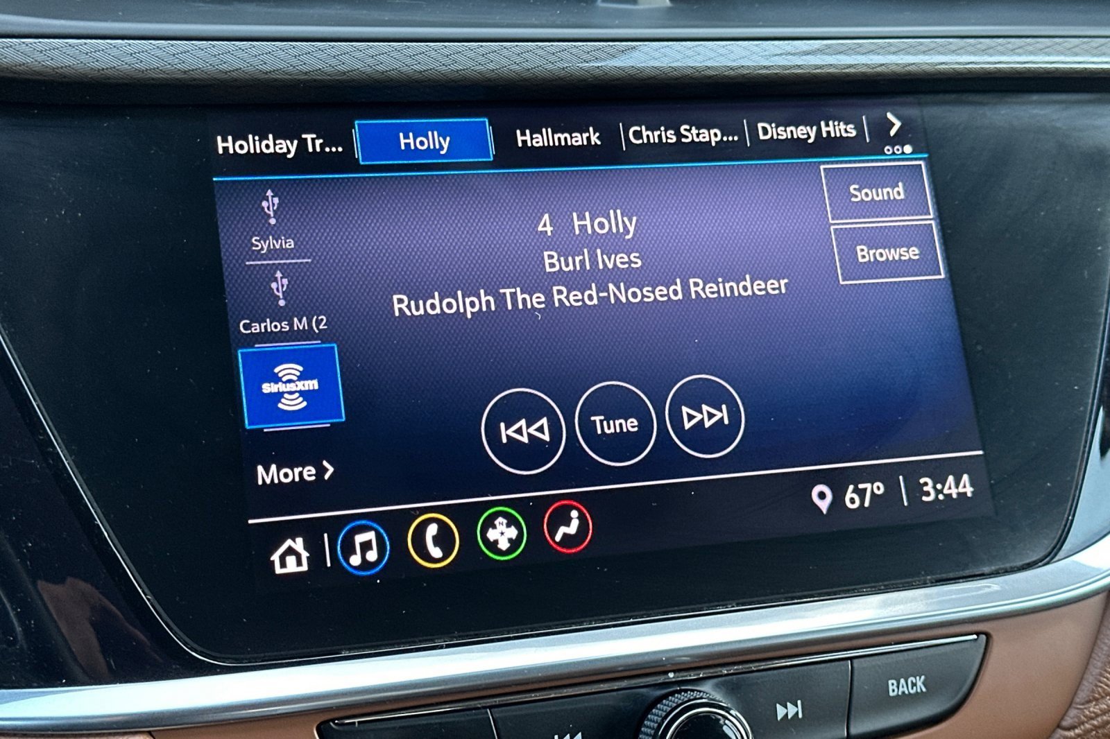 Used 2020 Buick Encore GX Essence image 18