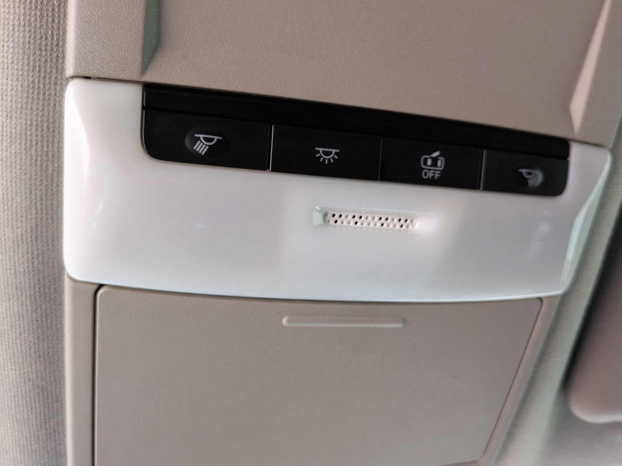 Used 2025 Nissan Sentra S FWD image 23