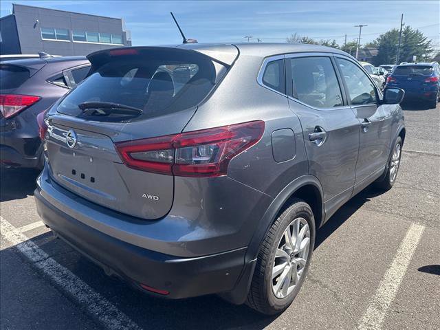Used 2020 Nissan Rogue Sport S w/ Appearance Package image 3