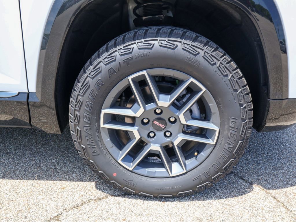 New 2026 GMC Terrain AT4 w/ Technology Package II AWD/4WD image 36