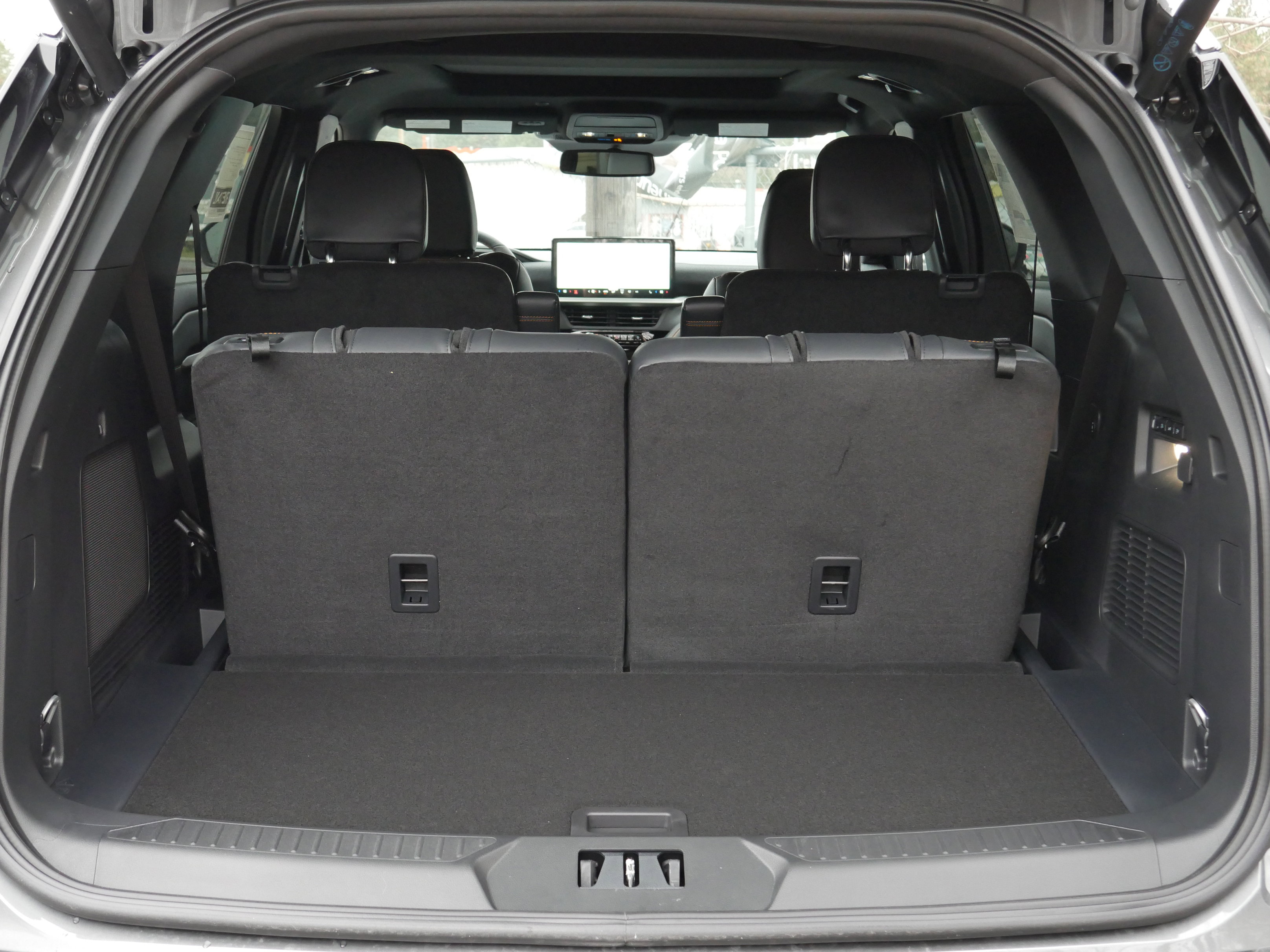 New 2026 Ford Explorer Tremor w/ Tremor Ultimate Package image 24