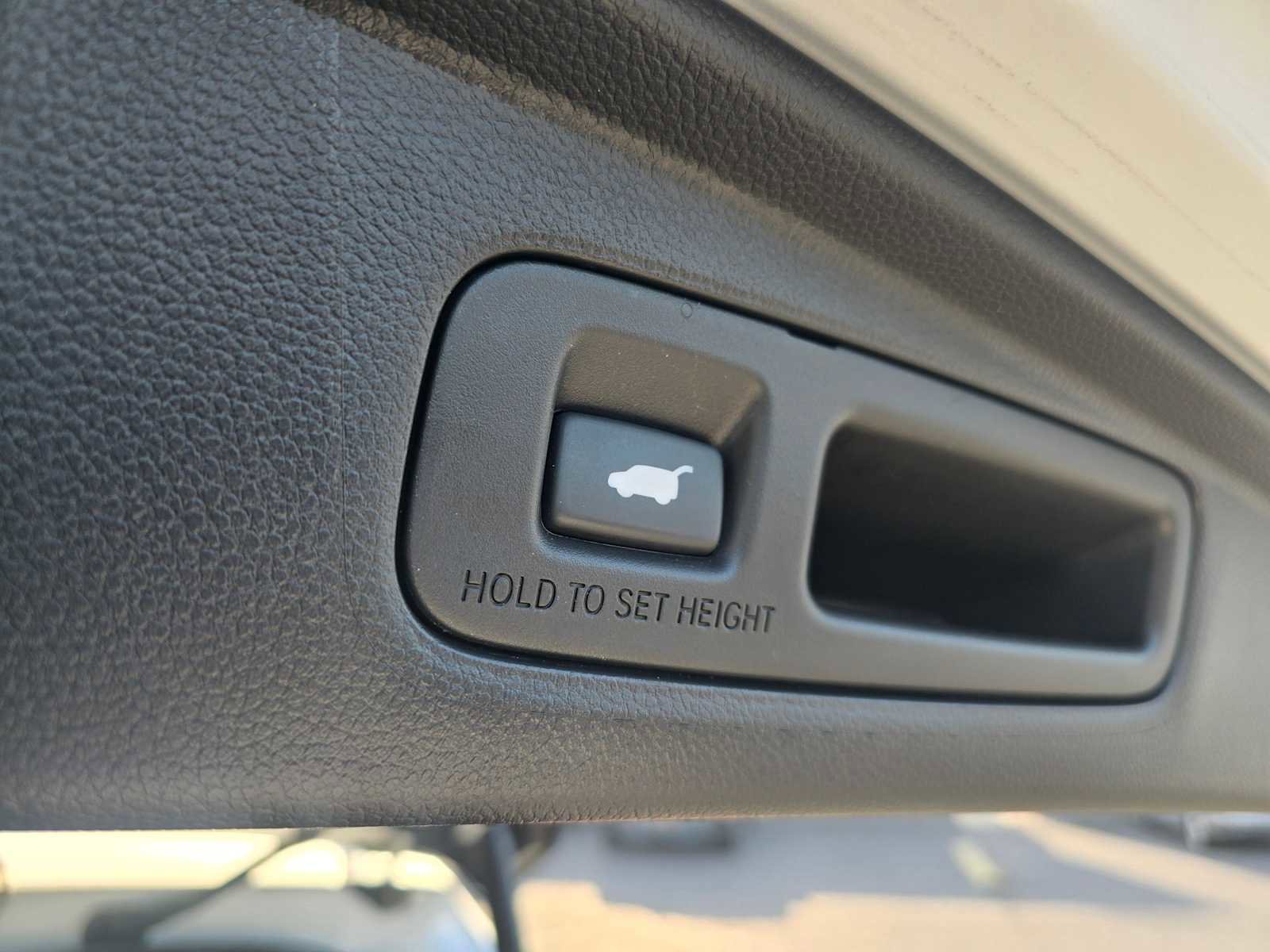 Used 2024 Honda CR-V Sport Touring image 18