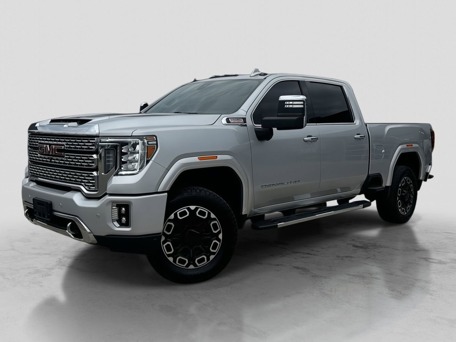 Used 2023 GMC Sierra 2500 Denali image 1