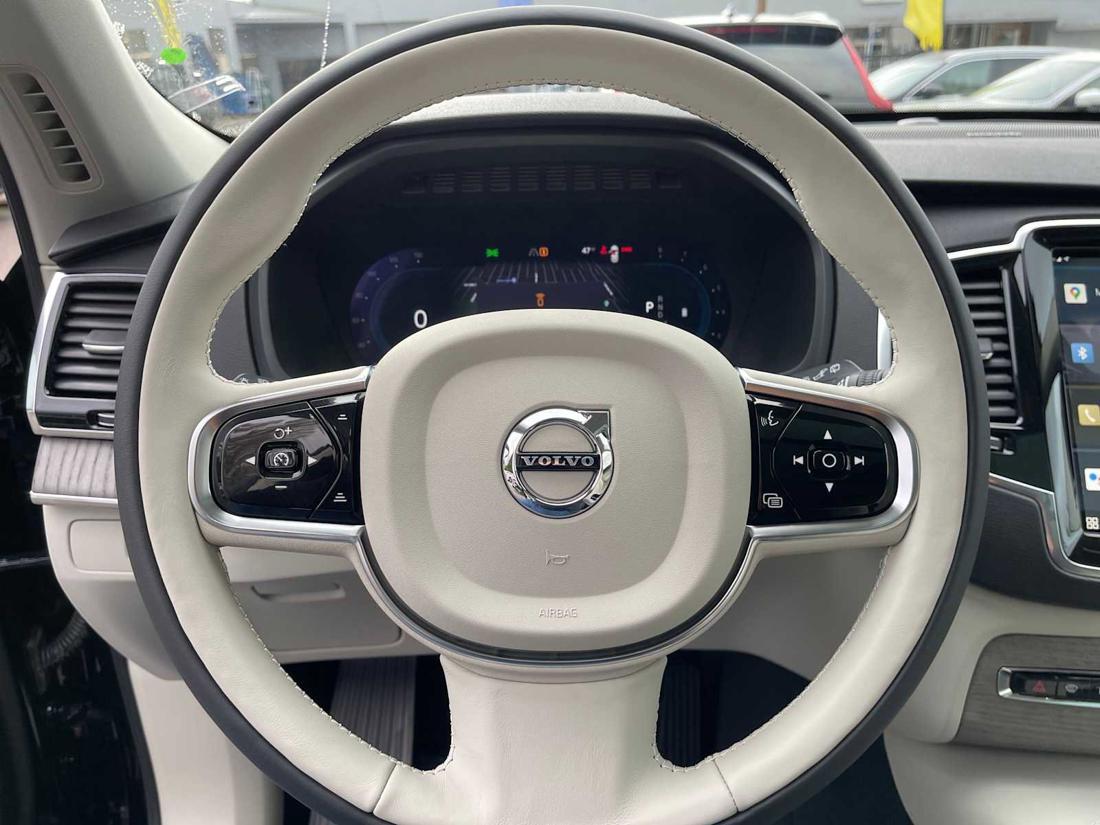 Used 2023 Volvo XC90 B6 Plus w/ Protection Package Premier image 25