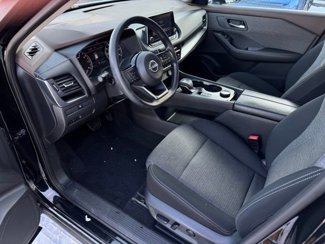 Used 2023 Nissan Rogue SV image 15