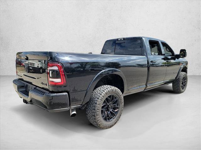 Used 2024 RAM 3500 Limited w/ Night Edition AWD/4WD image 5