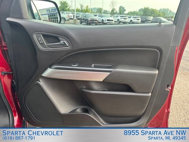 Used 2018 Chevrolet Colorado LT w/ LT Convenience Package AWD/4WD image 26